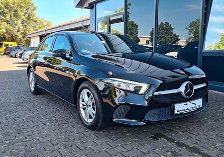 Mercedes-Benz A 180 7G - ASSISTS - LED - CAM - WIDE