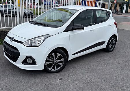 Hyundai i10 FIFA World Cup Edition/Klima/Temp/SHZ