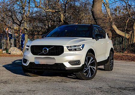 Volvo XC 40 XC40 T5 Recharge RDesign Plug-In Hybrid AHK
