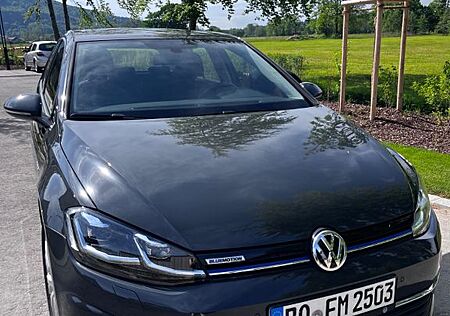 VW Golf Volkswagen 1.5 TSI ACT 96kW Highline BlueMotion Hi...