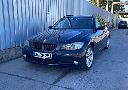 BMW 320i touring -