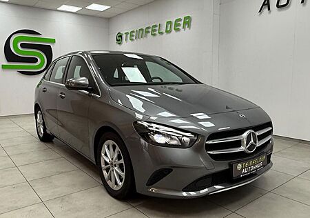 Mercedes-Benz B 180 /AHK/SPURHALTE/SHZ/MFL/LED/NAVI/