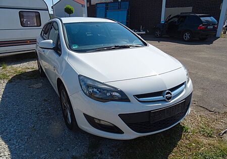 Opel Astra J Sports Tourer 150 Jahre