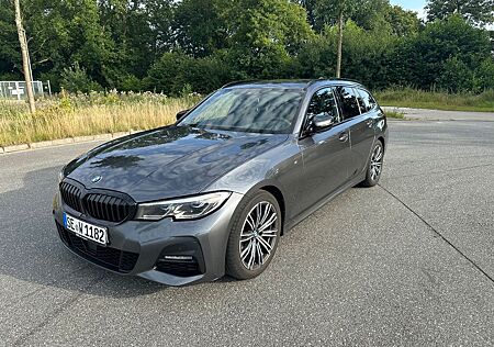 BMW 320d Touring M Sport Automatik M Sport