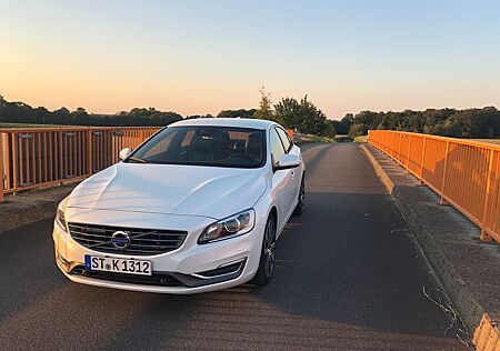 Volvo S60 D5 Polestar | 169 kW (230 PS) | Automatik