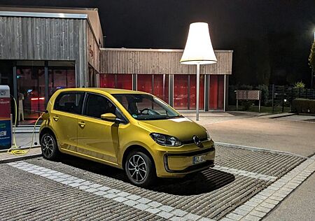 VW e-up! Volkswagen e-up! Goldschatz! CCS SHZ RFK Batteriezertifikat