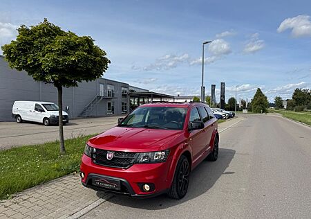 Fiat Freemont Black Code AWD/AHK/LEDER/KAMERA/7 SITZE