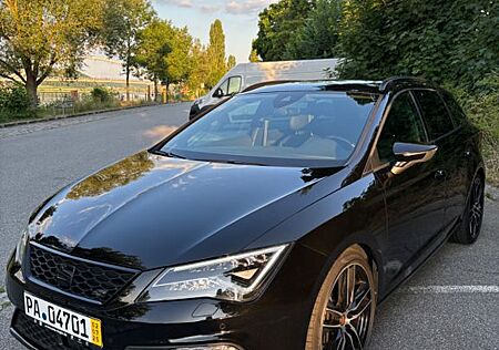 Seat Leon 2.0 TSI CUPRA ST 300 4Drive