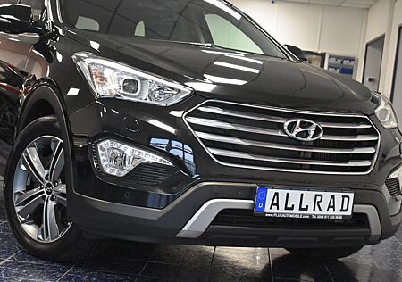 Hyundai Grand Santa Fe 2,2 CRDi 4WD 7-Sitze Nav Xeno AHK