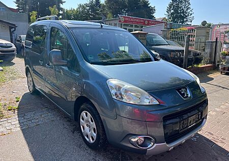 Peugeot Partner Tepee FamilyPanorama*Klima*PDC