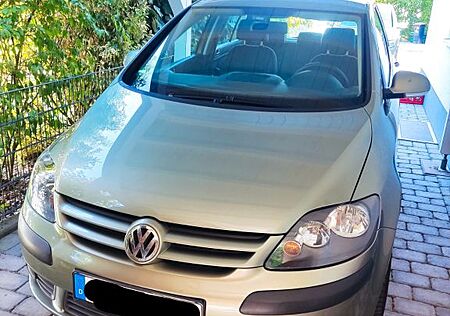VW Golf Plus Volkswagen 1.6 FSI Trendline Automatik gewartet