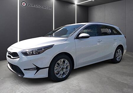Kia Cee'd Sportswagon Ceed SW+1.5T+48V+DCT+140+ULTIMATE+STANDARD Navi