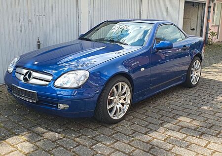 Mercedes-Benz SLK 200 -
