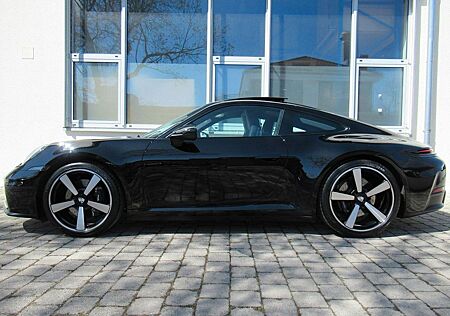 Porsche 992 .2 CHRONO KREIDE ABGAS 18W+BELÜ+ACC®GT+KEY/21