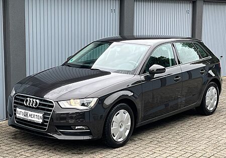 Audi A3 Sportback attraction * 1 Hand * Top Zustand *