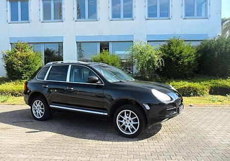 Porsche Cayenne CayenneS*Aut*Klima*Leder*Navi*Xenon*Luftfederung