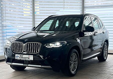 BMW X3 xD30e KAMERA AHK Sportsitze DriveAssist.