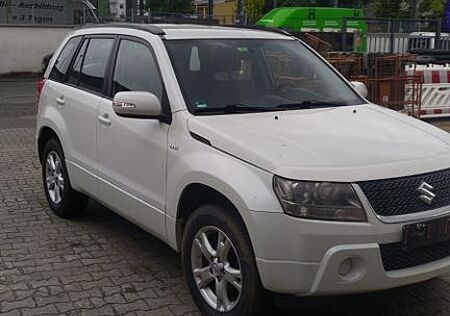 Suzuki Grand Vitara 1.9 JT