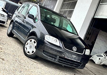 VW Touran Volkswagen 1.6 FSI * TÜV 03-2027 *