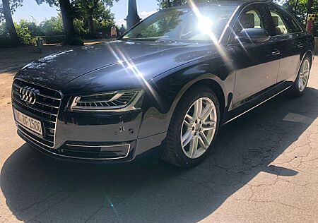Audi A8 4.0 TFSI quattro - 1. Hand - Alle Rechnungen