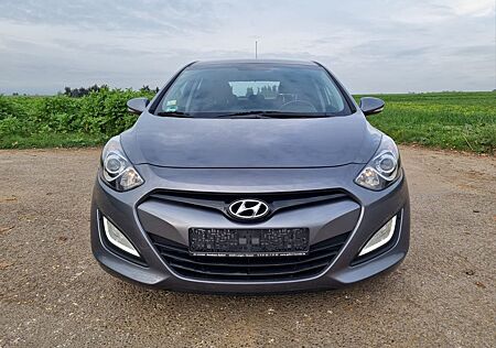 Hyundai i30 CW 1.4 Classic Classic
