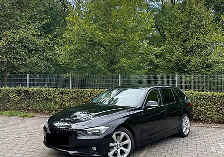 BMW 320d Touring Luxury Line Luxury Line