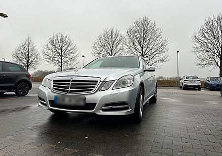 Mercedes-Benz E 220 Mercedes E-Klasse CDI Avantgarde (W212)