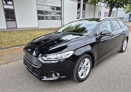 Ford Mondeo Turnier Titanium TÜV & SERVICE NEU
