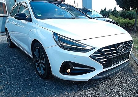 Hyundai i30 Edition30+ Mild-Hybrid,Autom.8xAlu,Pano,VOLL