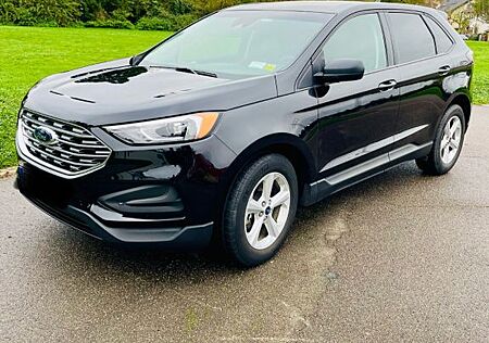 Ford Edge SE Sport Utility 4D