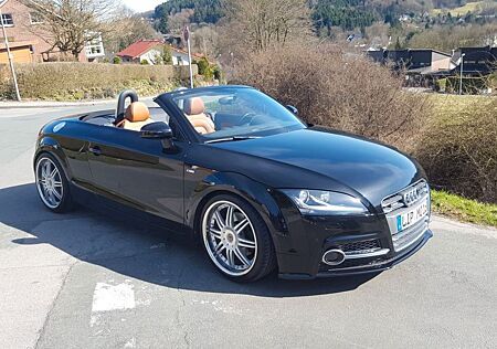 Audi TT Roadster 2.0 TFSI S tronic -