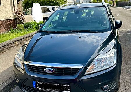 Ford Focus 1,6 Style Turnier Autom. Style