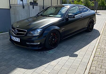 Mercedes-Benz C 63 AMG C63 AMG Coupe Edition 1, Performance, Deutsch
