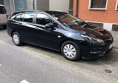 Opel Astra ST 1.2 Di Inj Turbo 107kW Design & Tec...