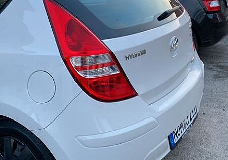 Hyundai i30 1.6 CRDi 66 kW Classic Classic