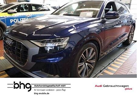 Audi Q8 55 TFSIe quattro tiptronic