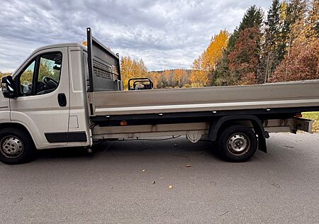 Fiat Ducato Pritsche nur 81.000km, TOP Zustand