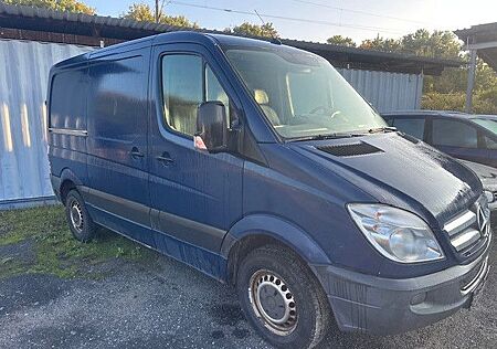 Mercedes-Benz Sprinter gebraucht kaufen Mercedes-Benz Sprinter 216 CDI Kasten L1H1 Klima*AHK