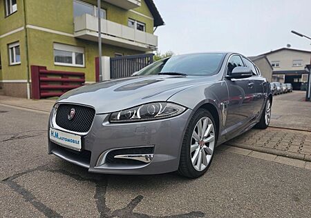 Jaguar XF 3.0 V6 Kompressor AWD/Leder/Navi/Kamera2.Hand