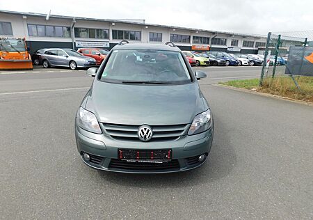 VW Golf Volkswagen Plus V United