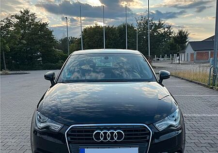 Audi A1 1.2 TFSI Attraction Attraction