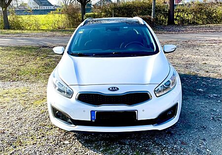 Kia Cee'd Sportswagon 1.6 CRDi DCT Spirit Sports...