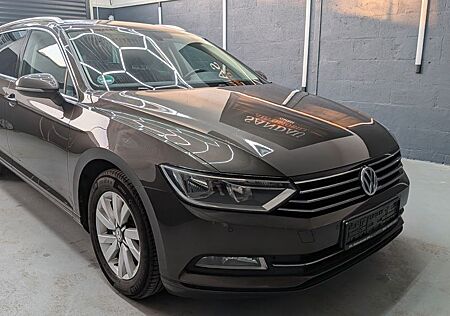 VW Passat Variant Volkswagen 2.0 TDI DSG ACC NAVI