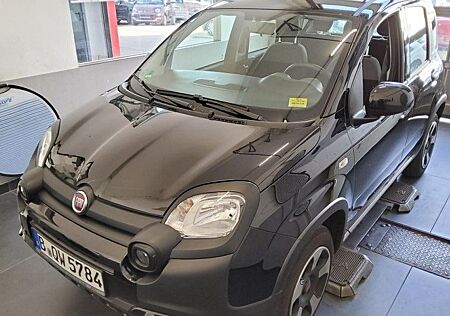 Fiat Panda Cross MY22 1.0 GSE City Plus Klima Euro6