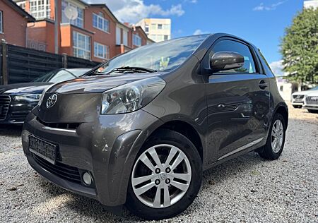 Toyota iQ +*SONDERMODELL*/AUT./KLIMA/LEDER/STHZ/PDC/ESD*
