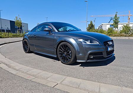 Audi TT Coupe 2.0 TFSI S Tronic Quattro S Line