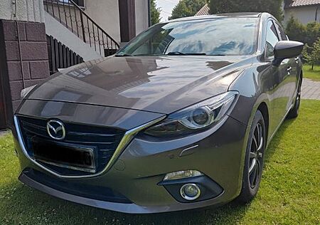 Mazda 3 2.0 SKYACTIV-G 165 Sports-Line 8fach bereift