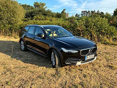 Volvo V90 Cross Country D4 AWD Geartronic - Leder/Pano