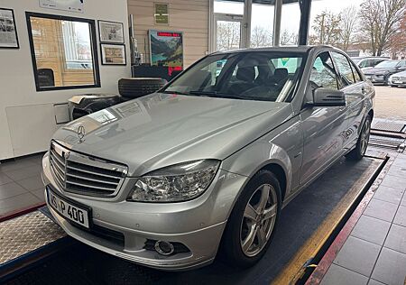 Mercedes-Benz C 180 Lim Autom. SHD SHZ PTS