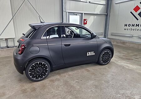 Fiat 500E "la Prima" 3+1 42 kWh La Prima